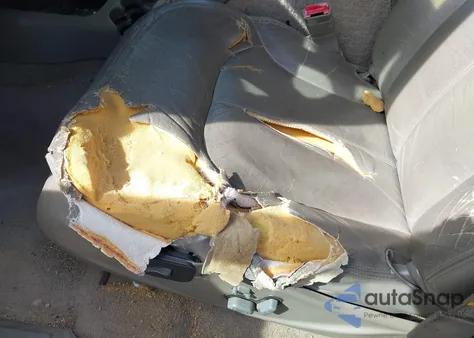 1999 Chevrolet Blazer Lt z USA, uszkodzony, nr VIN 1GNCS13W9X2223513